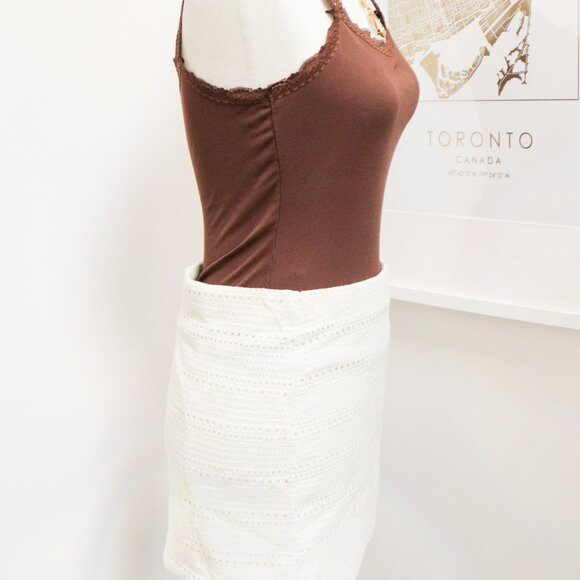 Off-White Crochet Mini Skirt 🕊️ ZARA - Picture 4 of 8